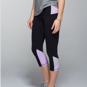Lululemon Embody Crop *Full-On Luon